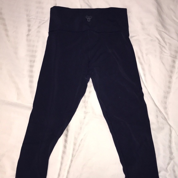 Navy blue TNA leggings - Picture 2 of 3